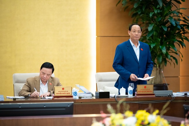 Lý do cần ban hành luật tình trạng khẩn cấp theo Đại tướng Nguyễn Tân Cương - Ảnh 2.