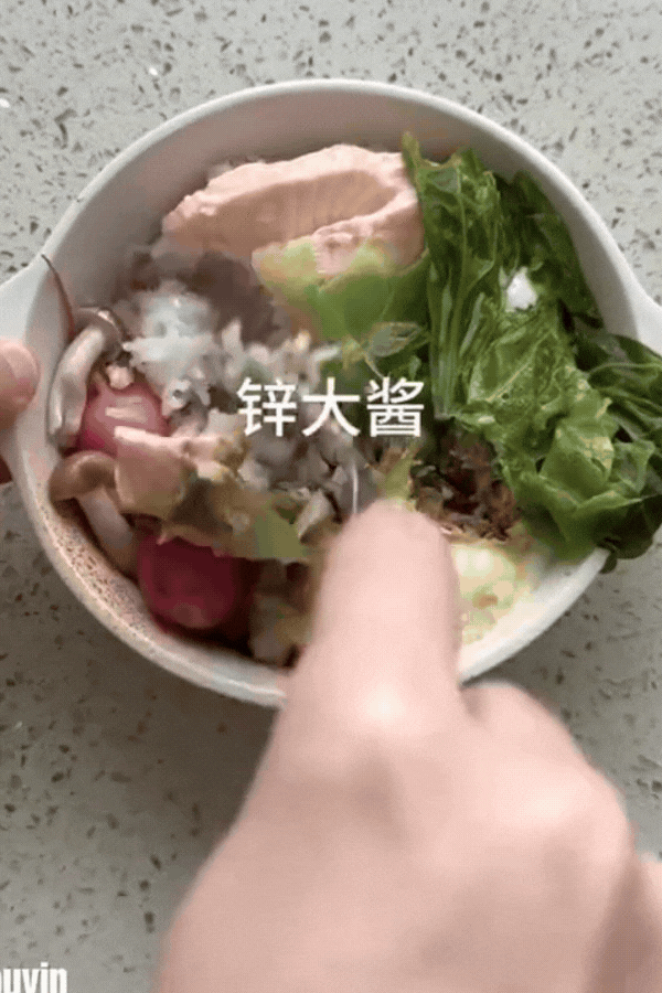 Nấu cơm cho con theo kiểu 