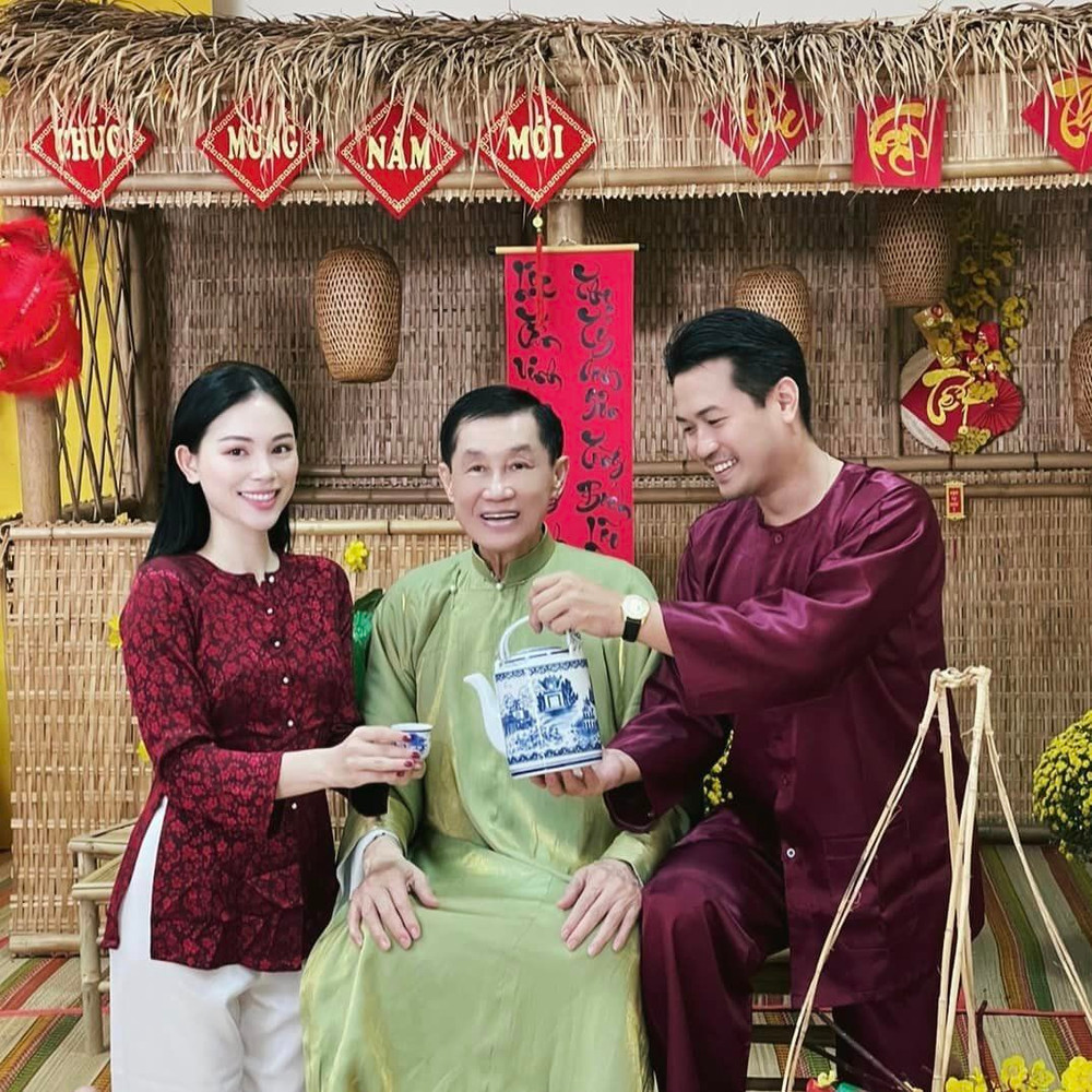 Bố chồng tỷ ph&uacute; gửi cho con d&acirc;u gốc H&agrave; Nội 1 thứ qu&yacute; gi&aacute;, đem khoe lập tức được hỏi c&aacute;ch d&ugrave;ng- Ảnh 6.