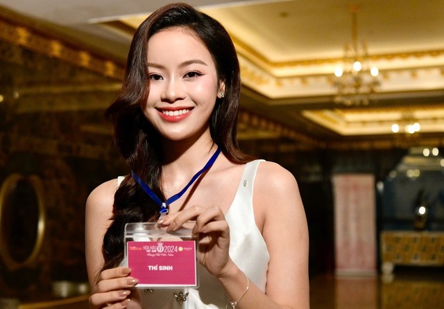 Thái độ của Á hậu Vbiz sau khi bị loại gây sốc ở Hoa hậu Việt Nam - Ảnh 1.