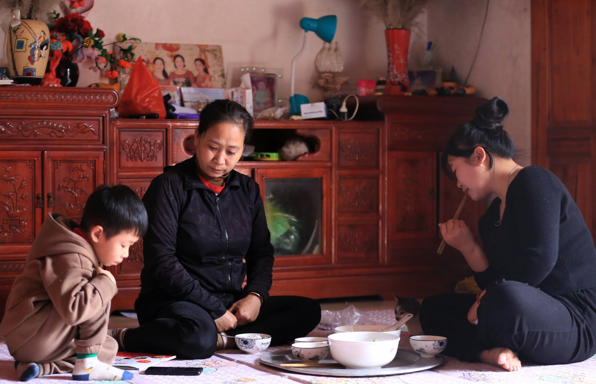 Câu chuyện buồn của Lê Thị Tình ung thư: Hy sinh vì con gái tại Bắc Giang - Ảnh 12.