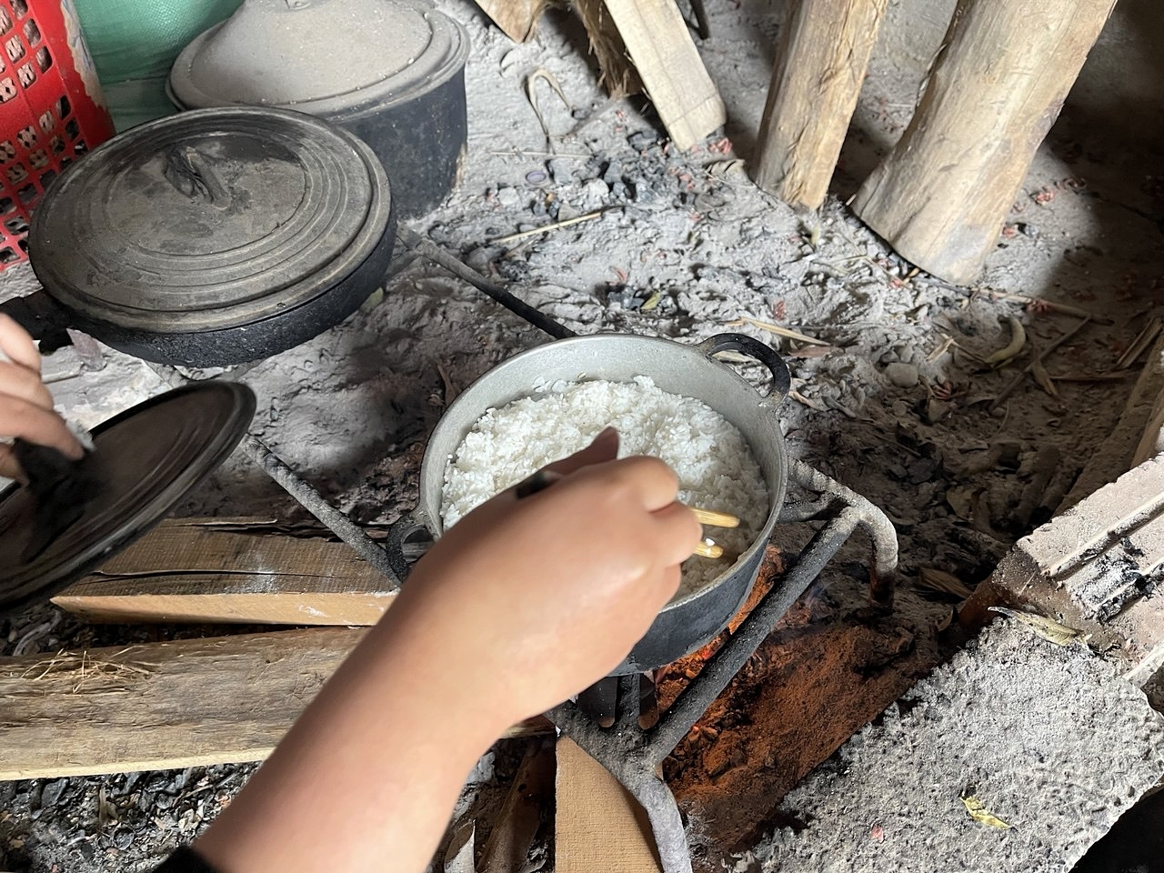 Câu chuyện buồn của Lê Thị Tình ung thư: Hy sinh vì con gái tại Bắc Giang - Ảnh 10.