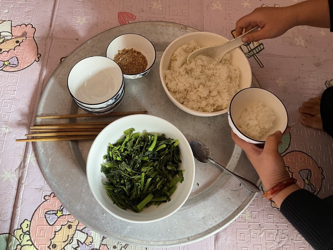 Câu chuyện buồn của Lê Thị Tình ung thư: Hy sinh vì con gái tại Bắc Giang - Ảnh 13.