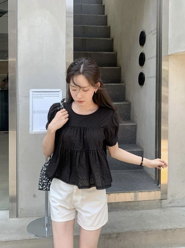 Kiếm gần 30 triệu mà không để dành được đồng nào tiết kiệm: Nhìn bảng chi tiêu ai cũng phải thông cảm- Ảnh 2. Kiếm gần 30 triệu mà không để dành được đồng nào tiết kiệm: Nhìn bảng chi tiêu ai cũng phải thông cảm- Ảnh 2.