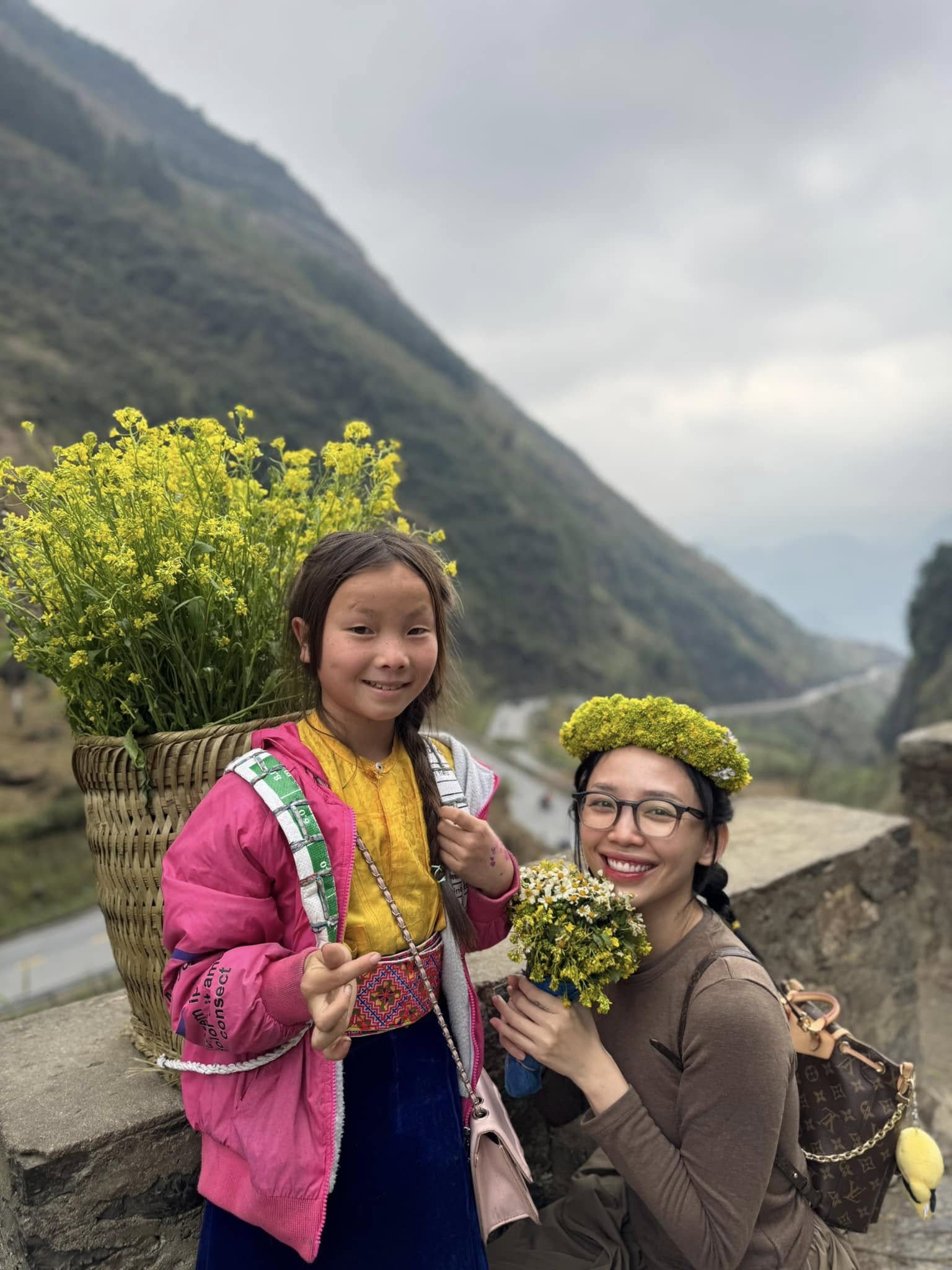 Đi Hà Giang mùa này có gì mà ca sĩ Tóc Tiên phải thốt lên: "Việt Nam mình đẹp oách!" - Ảnh 7. Đi Hà Giang mùa này có gì mà ca sĩ Tóc Tiên phải thốt lên: "Việt Nam mình đẹp oách!" - Ảnh 7.