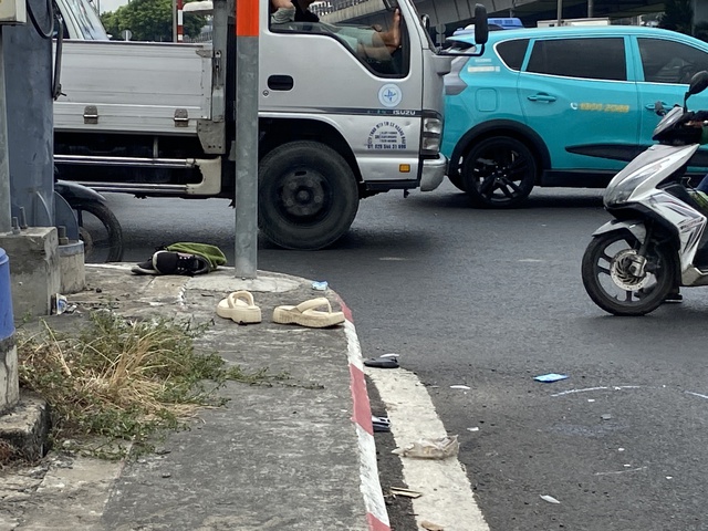 Vụ nữ tài xế Thủ Đức lái Mercedes tông 10 xe máy gây tai nạn thương tâm - Ảnh 4.