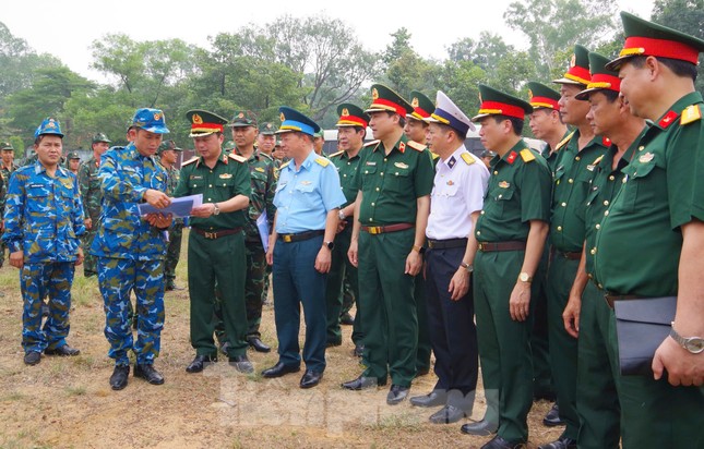 Lái xe diễu binh chuyên nghiệp tại lễ kỷ niệm 30 / 4 - Ảnh 3.