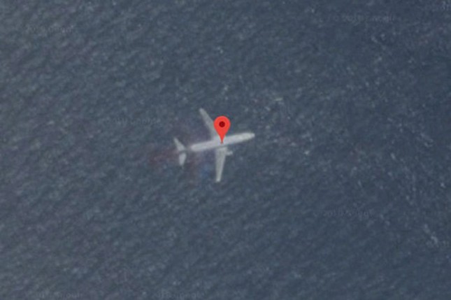 Một nhà khoa học tuyên bố tìm thấy xác máy bay MH370 dưới đáy Ấn Độ Dương - Ảnh 1.