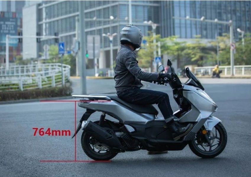 Honda cho ra mắt mẫu xe anh em của PCX, tích hợp nhiều công nghệ như xe phân khối lớn nhưng chỉ có mức giá chưa tới 60 triệu đồng- Ảnh 13.