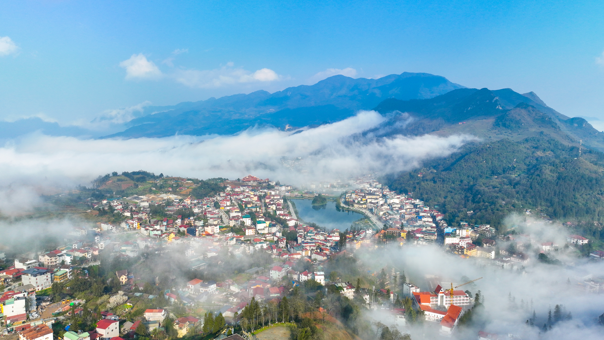 Những khu nghỉ dưỡng người Pháp từng xây dựng ở Việt Nam: Nơi lọt top 50 thị trấn đẹp nhất thế giới, nơi có công trình gây sốt toàn cầu - Ảnh 3.