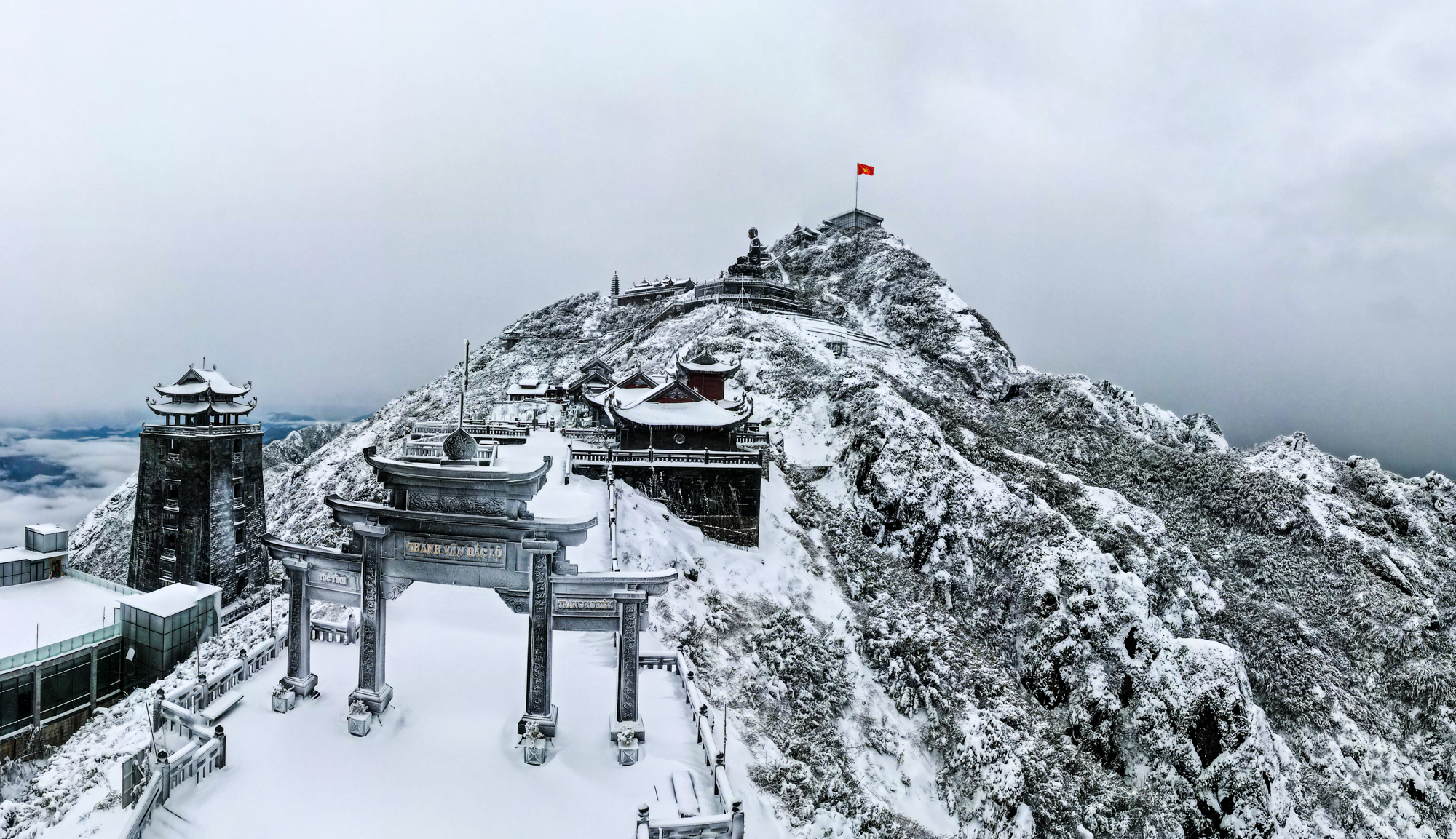 Những khu nghỉ dưỡng người Pháp từng xây dựng ở Việt Nam: Nơi lọt top 50 thị trấn đẹp nhất thế giới, nơi có công trình gây sốt toàn cầu - Ảnh 4.