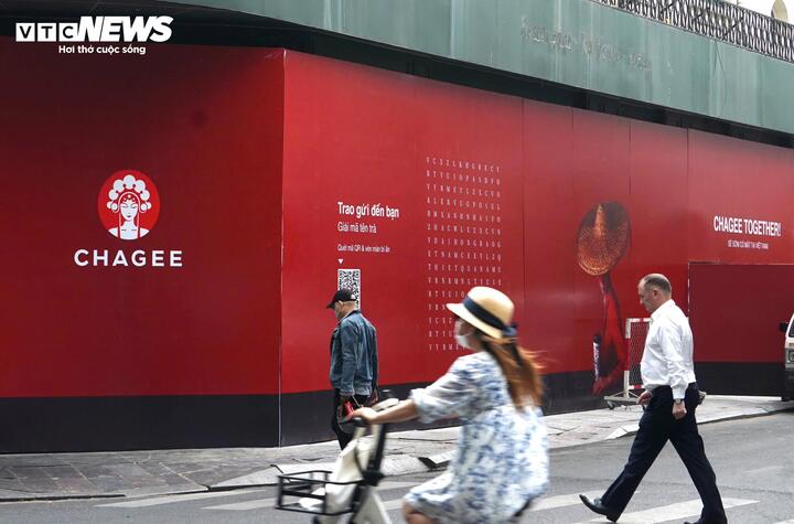 Chagee Việt Nam gỡ bảng hiệu , đối mặt phản ứng dữ dội từ người dùng mạng - Ảnh 1.