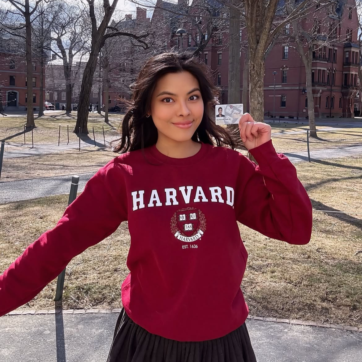 Á hậu Vbiz bị nghi mập mờ chuyện đỗ Harvard, từng nhận "gạch đá" vì ủng hộ phụ nữ làm sugar baby - Ảnh 2. Á hậu Vbiz bị nghi mập mờ chuyện đỗ Harvard, từng nhận "gạch đá" vì ủng hộ phụ nữ làm sugar baby - Ảnh 2.