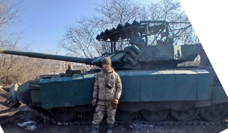 Lần đầu tiên xe tăng t - 72 b3 với Arena - M xuất hiện trên chiến trường - Ảnh 1.