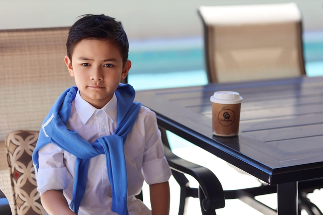 Quý tử nhà sao Vbiz là rich kid thứ thiệt: 8 tuổi làm chủ 3 công ty, nói được tới 4 thứ tiếng - Ảnh 20. Quý tử nhà sao Vbiz là rich kid thứ thiệt: 8 tuổi làm chủ 3 công ty, nói được tới 4 thứ tiếng - Ảnh 20.