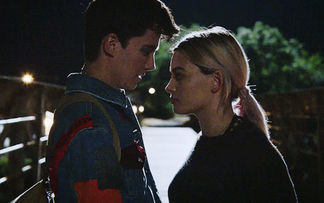 Xem phim "Sex Education", t&ocirc;i b&agrave;ng ho&agrave;ng nhận ra l&yacute; do đẩy cuộc h&ocirc;n nh&acirc;n của m&igrave;nh v&agrave;o ng&otilde; cụt: C&aacute;i gi&aacute; qu&aacute; lớn phải trả cho lỗi sai n&agrave;y - Ảnh 2.