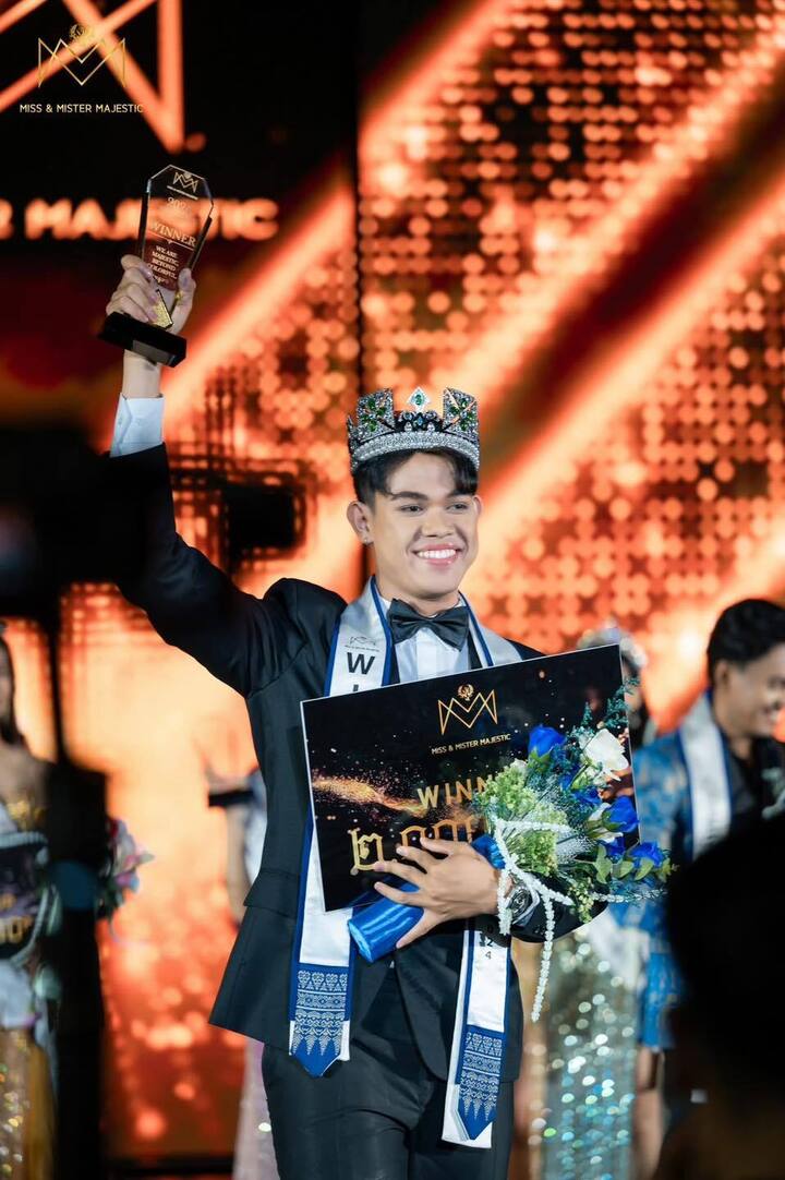 Cư dân mạng ' đào ' lại hình ảnh Nam vương Campuchia 2024 - Ảnh 2.