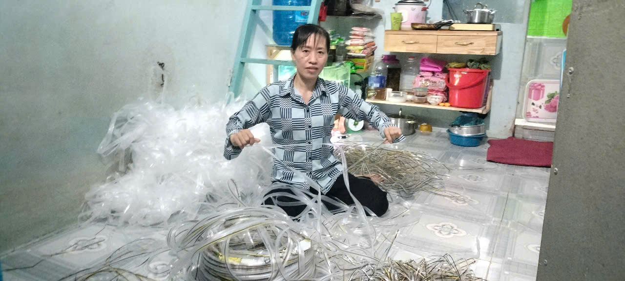 Hà Nội: Sự cố thang máy Đại Thanh khiến hàng chục người mắc kẹt - Ảnh 2.