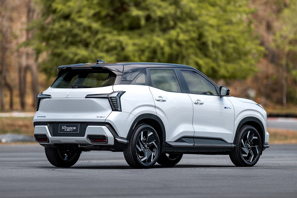 Mitsubishi Xforce HEV ra mắt: Giá quy đổi từ 683 triệu đồng, có ADAS, camera 360, đấu Yaris Cross HEV bằng máy 1.6L hybrid - Ảnh 3.