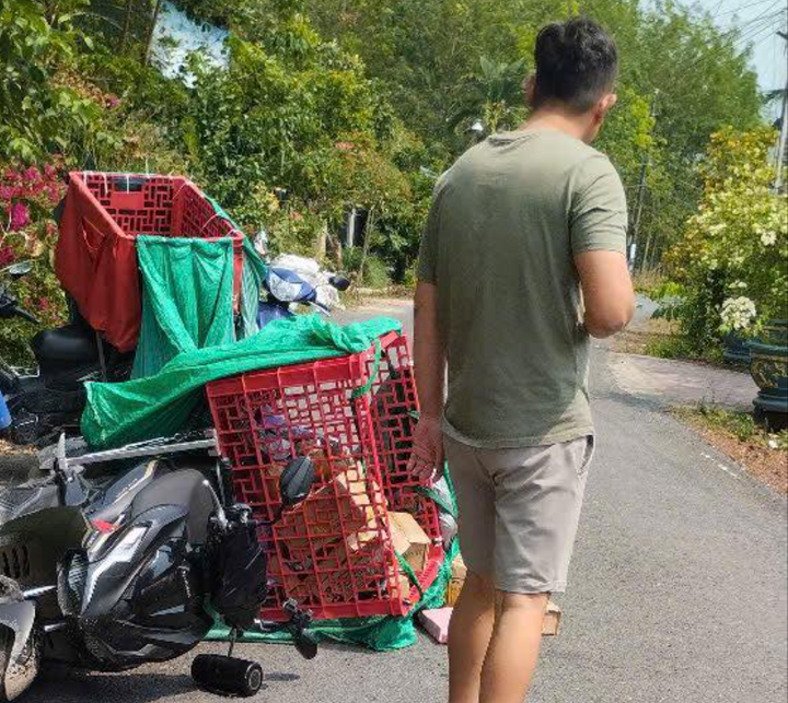 X&aacute;c minh vụ shipper B&igrave;nh Dương bị ch&eacute;m khi giao h&agrave;ng - Ảnh 1.