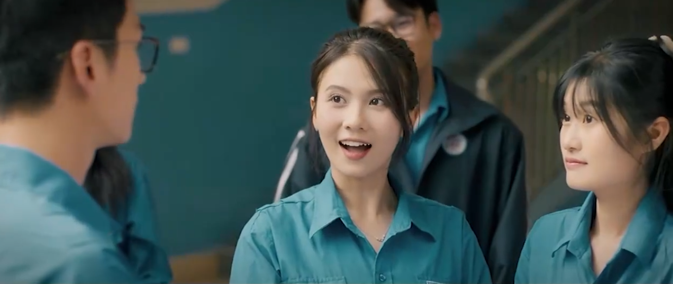 Mỹ nhân Việt đang viral toàn cõi mạng vì nhan sắc tựa nữ thần, đẹp đến mức bị nghi sửa hết mặt- Ảnh 1. Mỹ nhân Việt đang viral toàn cõi mạng vì nhan sắc tựa nữ thần, đẹp đến mức bị nghi sửa hết mặt- Ảnh 1.