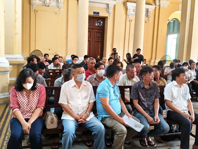 Xét xử cựu Chủ tịch An Giang tiếp tay doanh nghiệp khai thác cát trái phép - Ảnh 4.