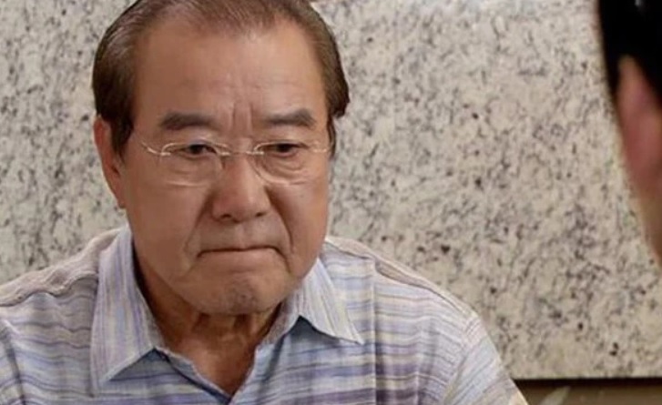 Con d&acirc;u nấu cho bố chồng b&aacute;t ch&aacute;o yến nhưng ngồi 30 ph&uacute;t kể lể c&ocirc;ng trạng, cuối c&ugrave;ng con trai hỏi một c&acirc;u m&agrave; t&ocirc;i nghẹn đắng cổ họng- Ảnh 1.