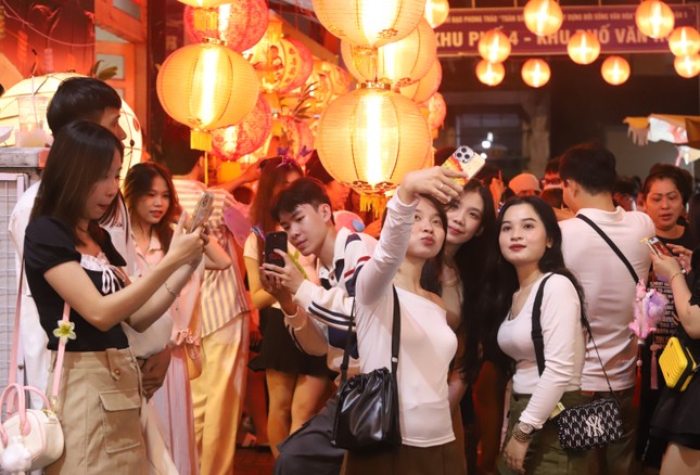 Sắp xếp bộ m&aacute;y: Đề xuất giữ nguy&ecirc;n x&atilde; đảo duy nhất TPHCM - Ảnh 2.