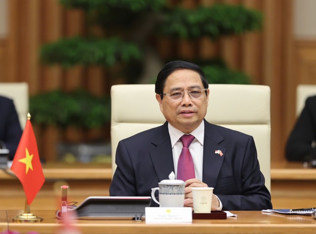 Thủ tướng Phạm Minh Ch&iacute;nh đ&oacute;n Thủ tướng Singapore Lawrence Wong tại Việt Nam - Ảnh 6.