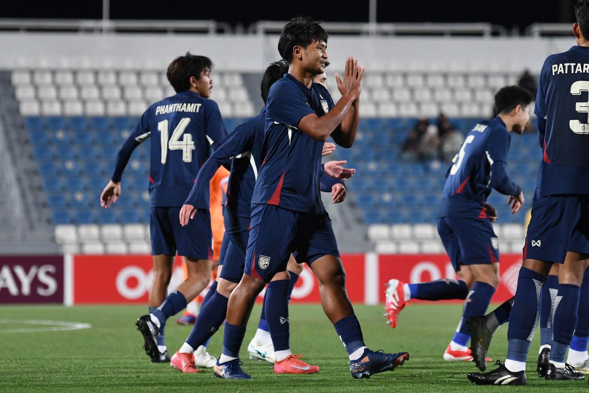 Thua cả 3 trận, tuyển Th&aacute;i Lan kết th&uacute;c giải quốc tế với vị tr&iacute; &ldquo;đội sổ&rdquo; - Ảnh 1.