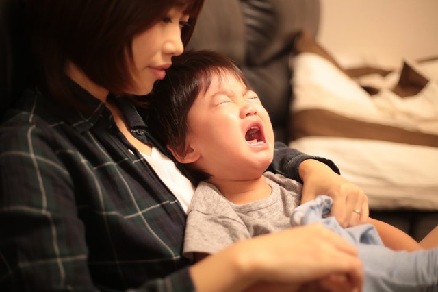 Bé mẫu giáo tới giờ ăn là khóc to, nhịn ăn, mẹ chạy vội lên trường nhận ra bi kịch xuất phát từ mình- Ảnh 3. Bé mẫu giáo tới giờ ăn là khóc to, nhịn ăn, mẹ chạy vội lên trường nhận ra bi kịch xuất phát từ mình- Ảnh 3.