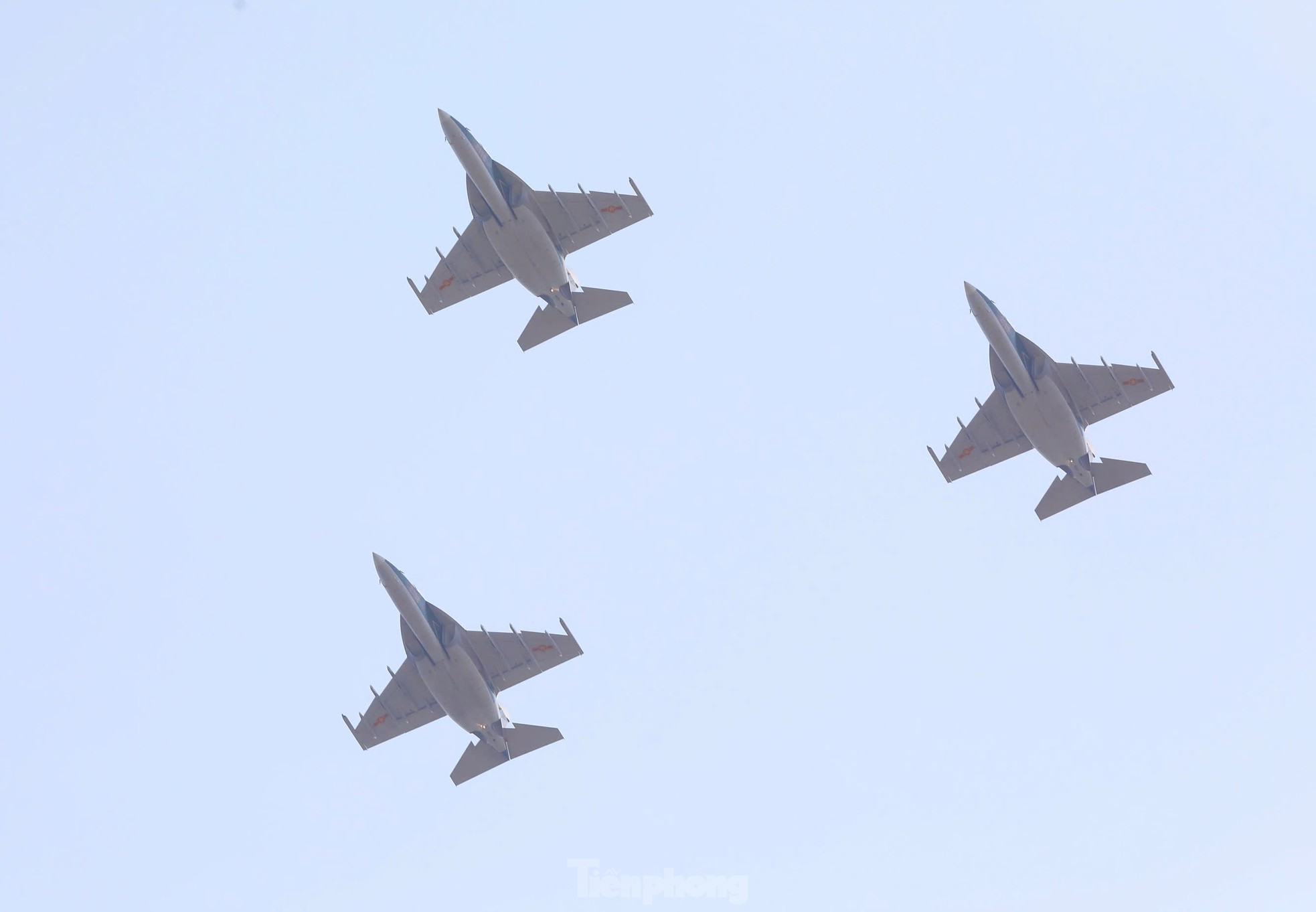 Hợp luyện đội hình trực thăng , Yak - 130 và su - 30 mk2 tại Đồng Nai - Ảnh 9. Hợp luyện đội hình trực thăng , Yak - 130 và su - 30 mk2 tại Đồng Nai - Ảnh 9.