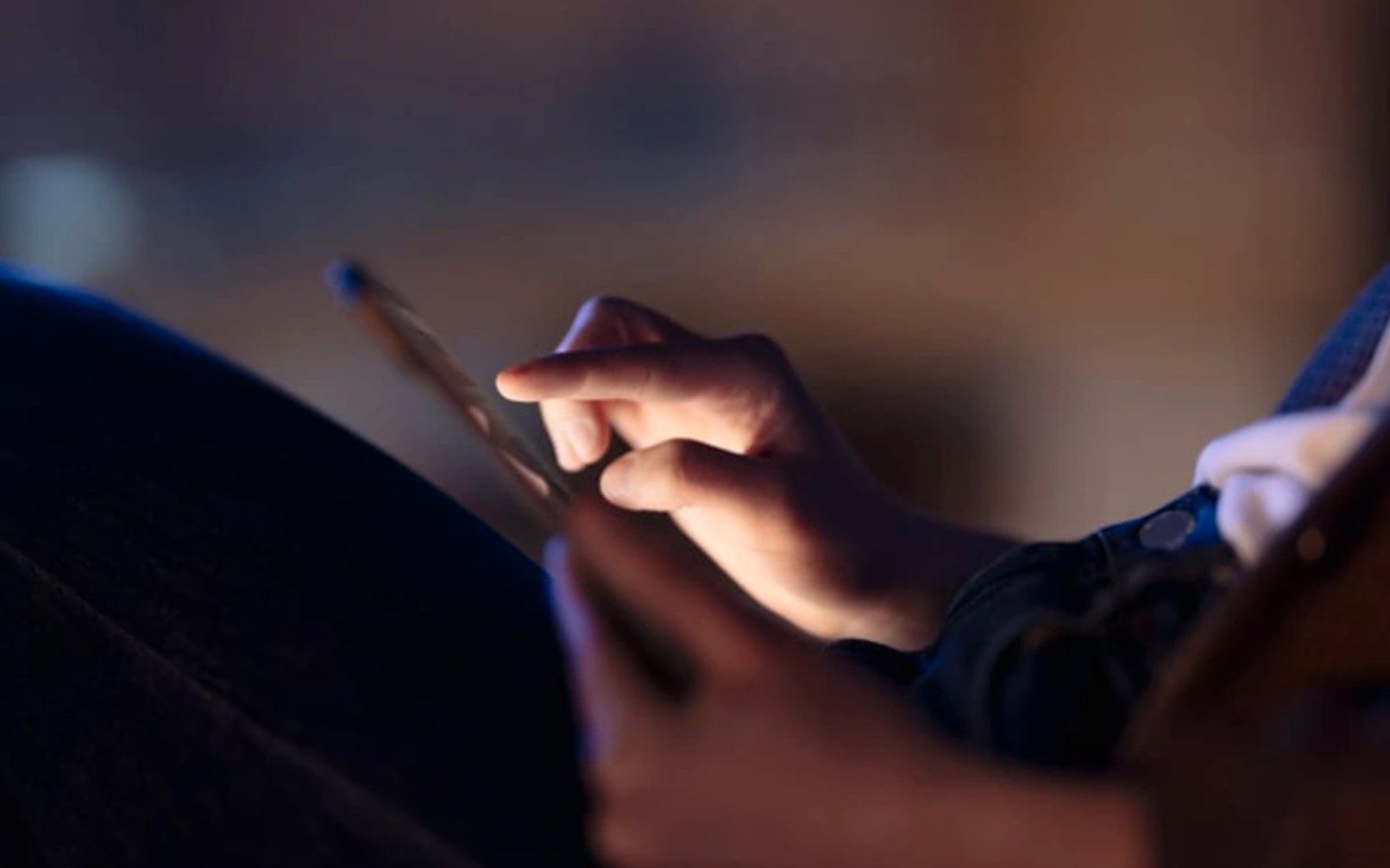 Từ chối cho sếp vay 17,8 triệu đồng, vài ngày sau nam nhân viên bất ngờ được công ty khen thưởng: Lý do gây bất ngờ- Ảnh 1.