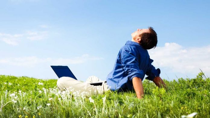 Bán căn nhà mặt phố giá 4 tỷ để về quê an dưỡng, hưởng bình yên, sau một thời gian nghiền ngẫm, tôi nhận ra: Đây đúng là trò lừa đảo!- Ảnh 1.