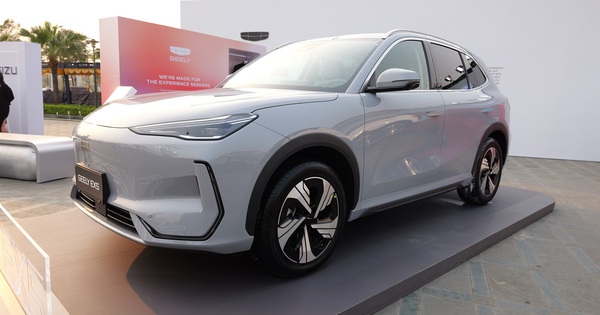 Cận cảnh tân binh xe điện Geely đến Việt Nam: Chạy 430km, đầy 80% pin chỉ 20 phút