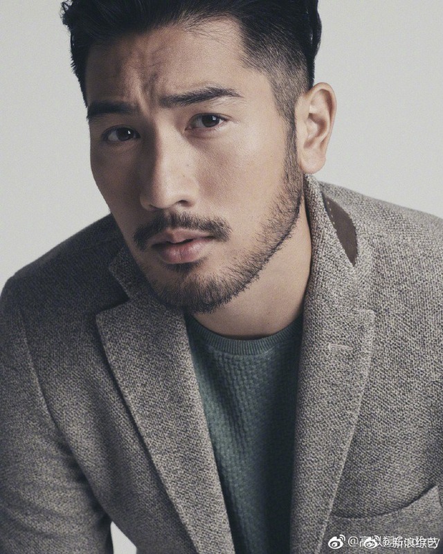 Clip sốc: Mỹ nhân gen Z hàng đầu showbiz kiệt sức ngã gục khi đang quay show, phản ứng ekip gây phẫn nộ- Ảnh 4. Clip sốc: Mỹ nhân gen Z hàng đầu showbiz kiệt sức ngã gục khi đang quay show, phản ứng ekip gây phẫn nộ- Ảnh 4.