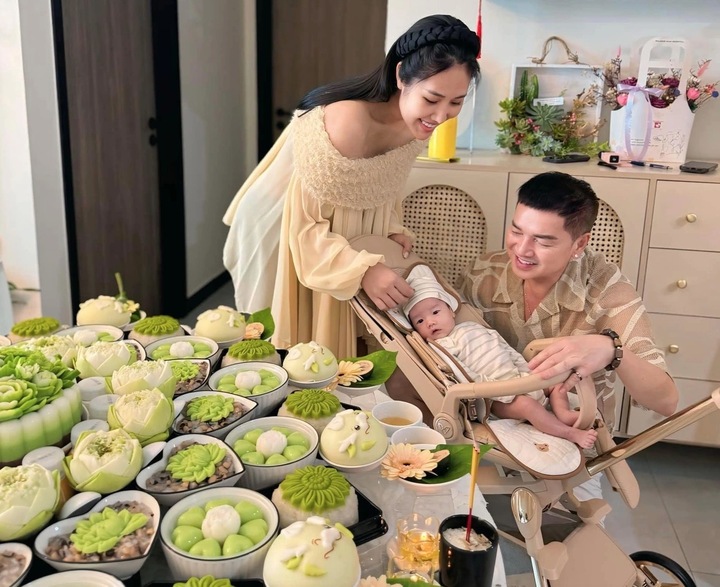 Cuộc sống làm bố bỉm sữa của nghệ sỹ Quang Minh ở tuổi 66 - Ảnh 2. Cuộc sống làm bố bỉm sữa của nghệ sỹ Quang Minh ở tuổi 66 - Ảnh 2.