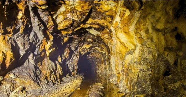 Trung Quốc phát hiện thêm một mỏ vàng kỷ lục ở tỉnh biên ải: Trữ lượng hơn 1.000 tấn, khi nào có thể bắt đầu khai thác? - Ảnh 1. Trung Quốc phát hiện thêm một mỏ vàng kỷ lục ở tỉnh biên ải: Trữ lượng hơn 1.000 tấn, khi nào có thể bắt đầu khai thác? - Ảnh 1.