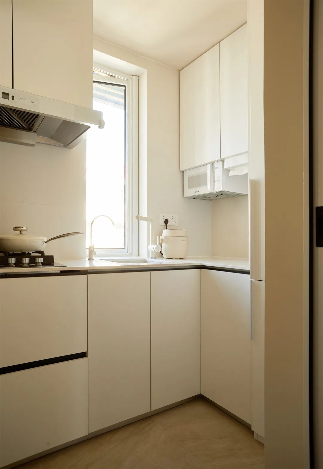 Cuộc sống của nữ tiếp vi&ecirc;n h&agrave;ng kh&ocirc;ng 26 tuổi: Một m&igrave;nh trong ng&ocirc;i nh&agrave; rộng 56m2 thật tuyệt vời!- Ảnh 14.