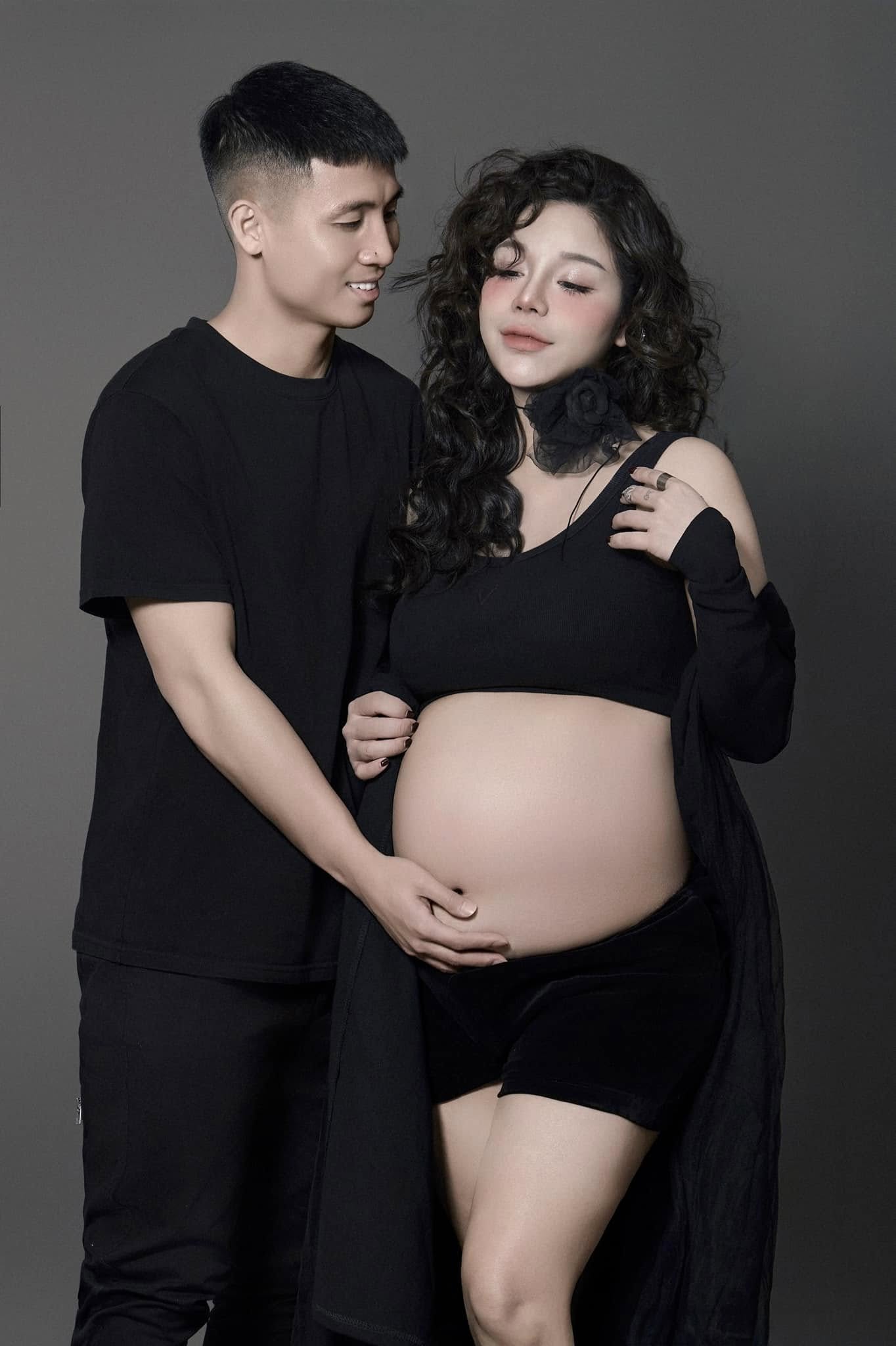 Vợ Bùi Tiến Dũng bụng bầu vượt mặt nhan sắc vẫn đỉnh của chóp, gia đình sóng gió nhất làng bóng "gương vỡ lại lành" - Ảnh 3. Vợ Bùi Tiến Dũng bụng bầu vượt mặt nhan sắc vẫn đỉnh của chóp, gia đình sóng gió nhất làng bóng "gương vỡ lại lành" - Ảnh 3.