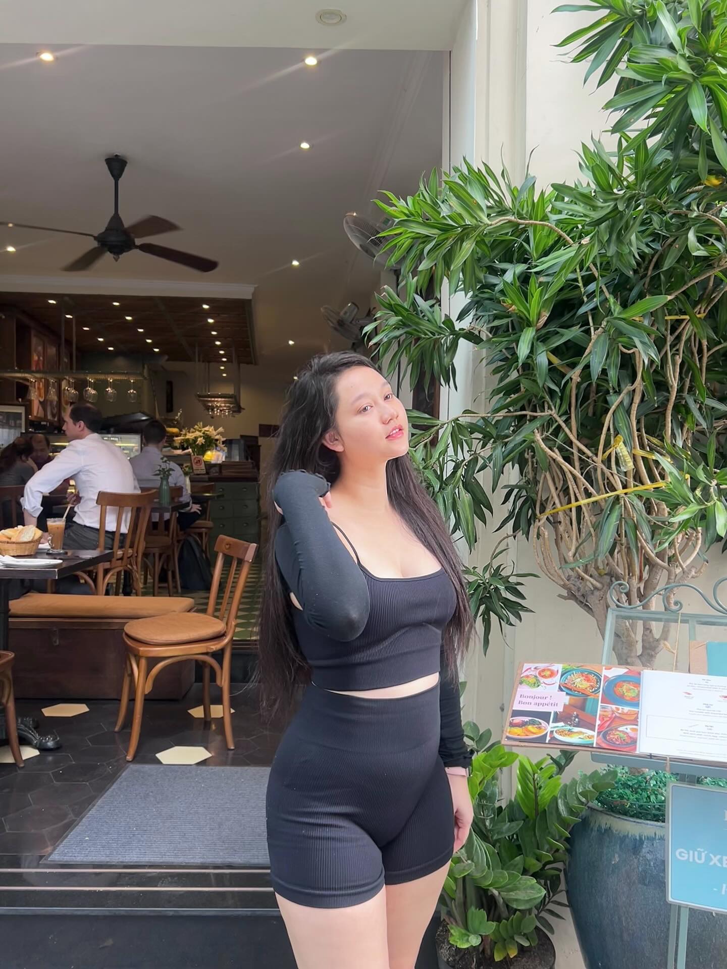 Trúc Anh (Mắt Biếc) thừa nhận bị trầm cảm, công khai những hình ảnh gây xót xa khi tăng cân- Ảnh 2. Trúc Anh (Mắt Biếc) thừa nhận bị trầm cảm, công khai những hình ảnh gây xót xa khi tăng cân- Ảnh 2.