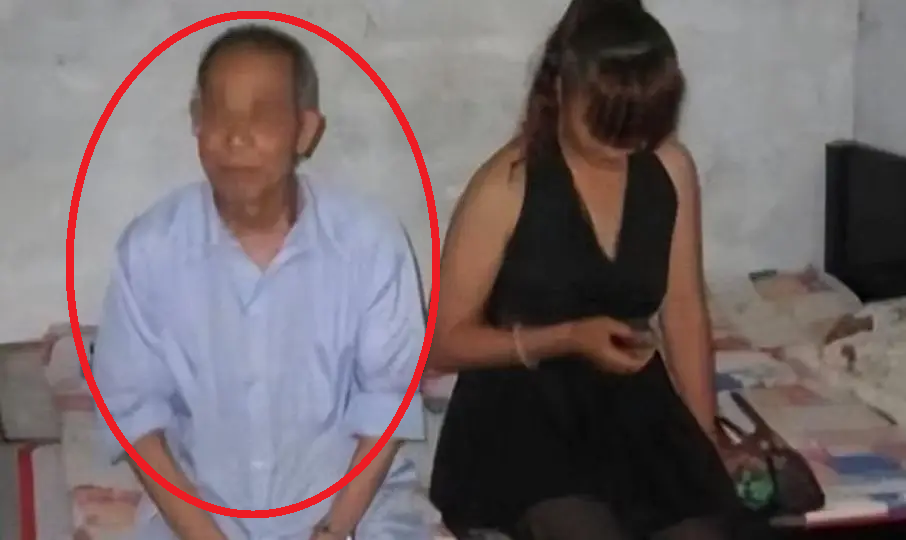 Triệt phá đường dây mại dâm, cụ ông 80 tuổi liên tiếp bị bắt tại hiện trường - Ảnh 1.