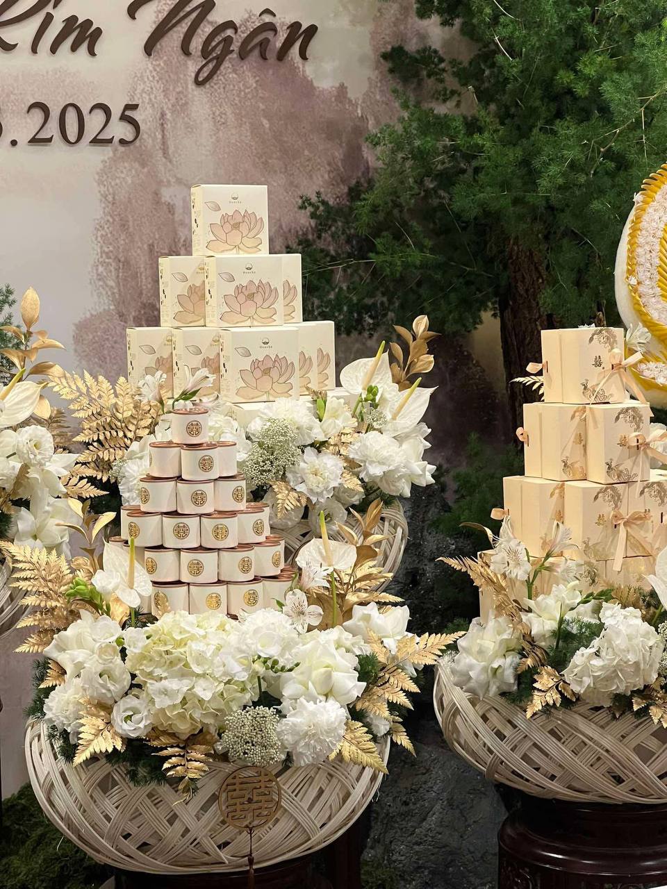 HOT: Lễ ăn hỏi và rước dâu của Salim cùng thiếu gia tập đoàn may mặc, dân tình đi dự "online" mê nhất 1 điều - Ảnh 4.