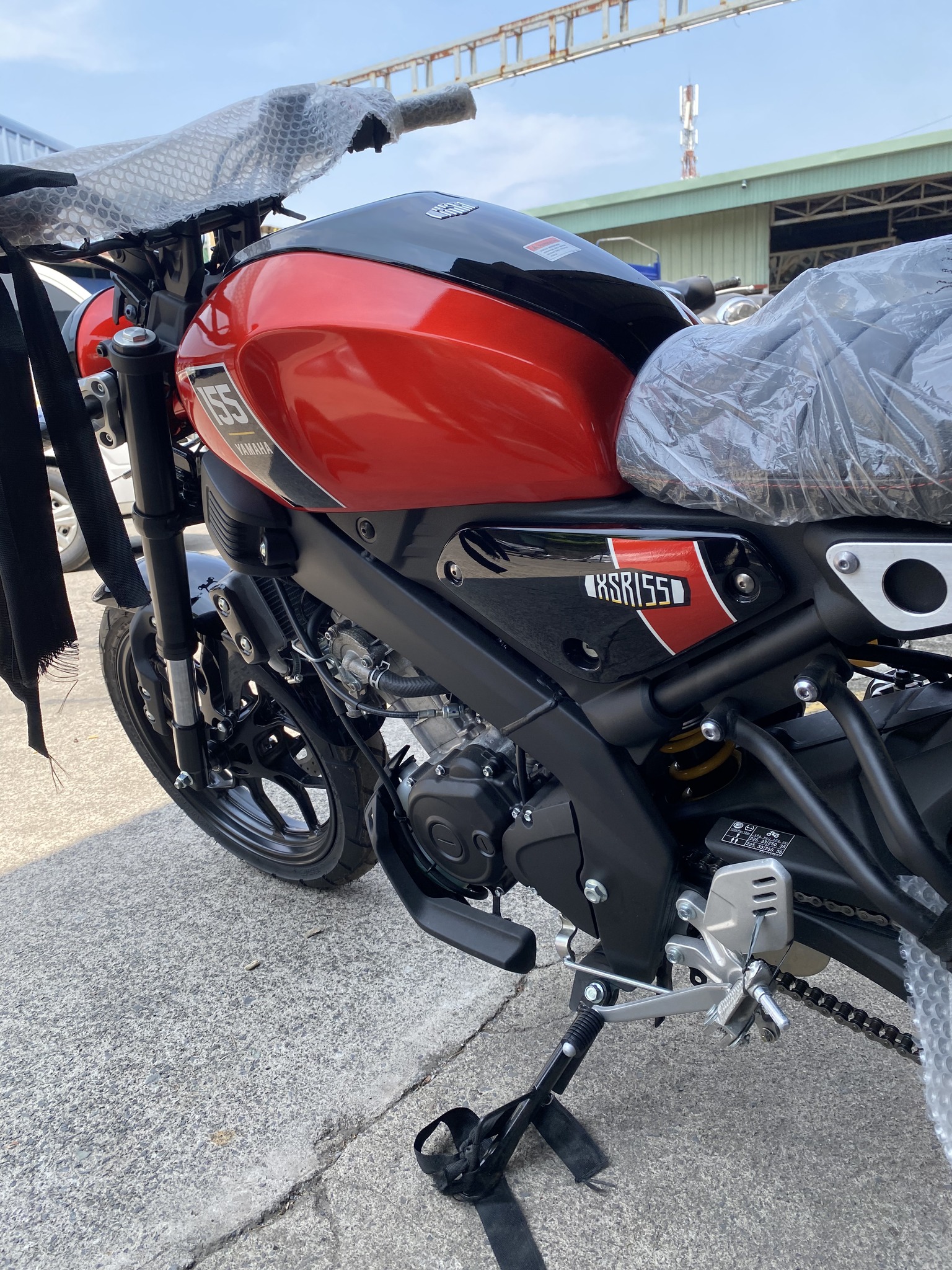 Xe Yamaha dáng đẹp đời mới có mặt ở đại lý: Mạnh 20 mã lực, ăn xăng 2L/100km, đấu mẫu Honda vừa về nước- Ảnh 10. Xe Yamaha dáng đẹp đời mới có mặt ở đại lý: Mạnh 20 mã lực, ăn xăng 2L/100km, đấu mẫu Honda vừa về nước- Ảnh 10.