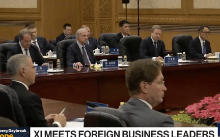 PLA "động thủ" sau tuyên bố của lãnh đạo Đài Loan: 4 lực lượng đồng loạt xuất kích, bao vây đảo - Ảnh 1.