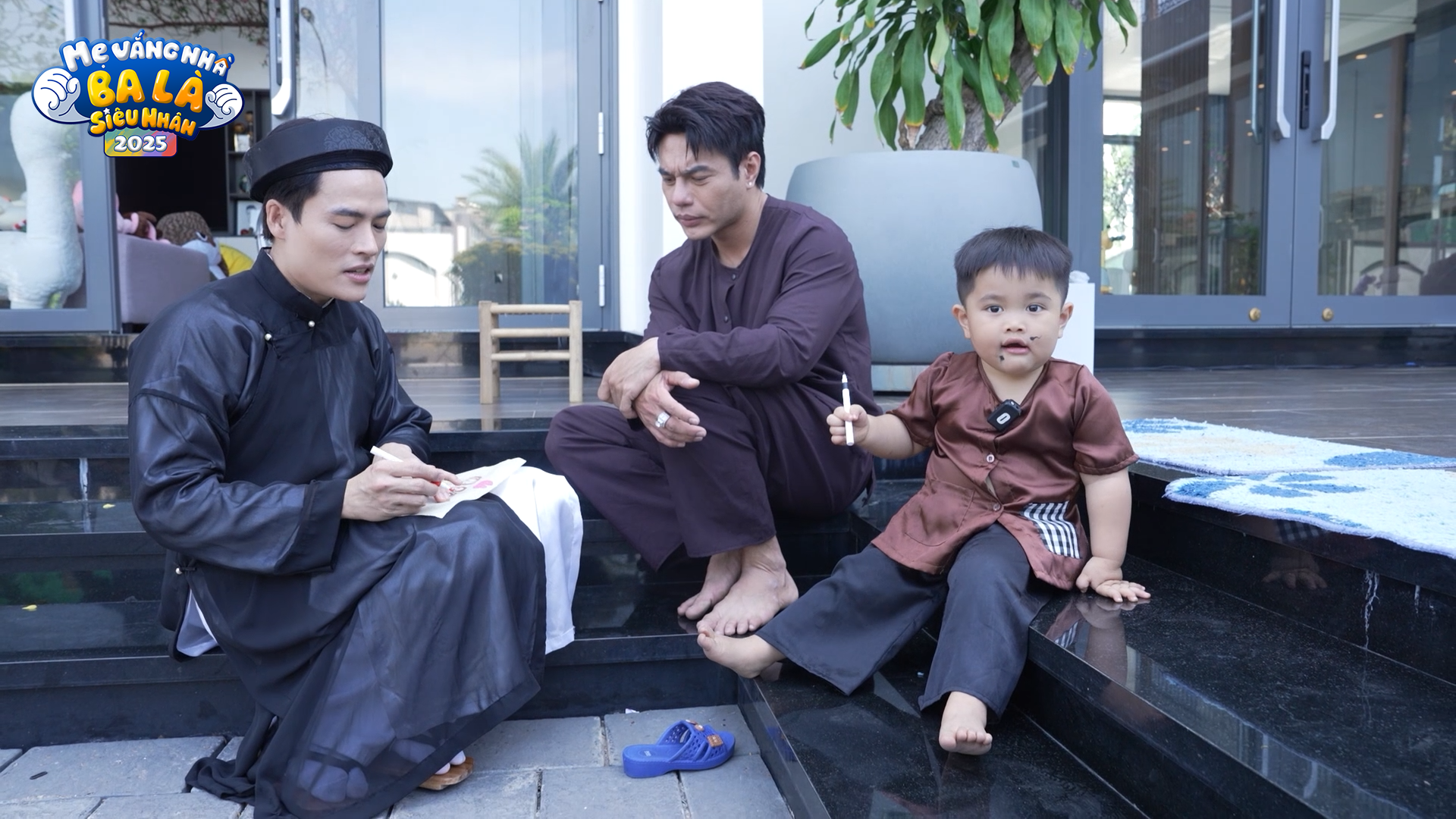 Màn tái xuất “gây cười sảng” của gia đình Lê Dương Bảo Lâm- Ảnh 3.