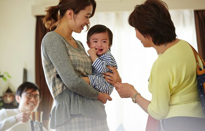 Con trai bí mật mua nhà cho bố mẹ vợ, tôi hụt hẫng định làm ầm lên thì chồng lại cản: “Cứ bình tĩnh!” - Ảnh 3. Con trai bí mật mua nhà cho bố mẹ vợ, tôi hụt hẫng định làm ầm lên thì chồng lại cản: “Cứ bình tĩnh!” - Ảnh 3.