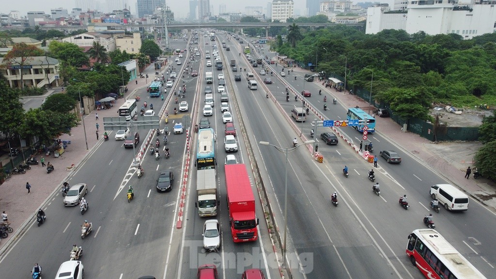 Đường Vành đai 3 trên cao Hà Nội quá tải gấp 8 lần gây ùn tắc triền miên - Ảnh 8.