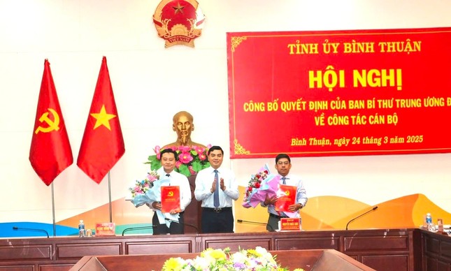 Ban Bí thư Trung ương Đảng chỉ định và chuẩn y công tác cán bộ tại 8 Tỉnh - Ảnh 7.