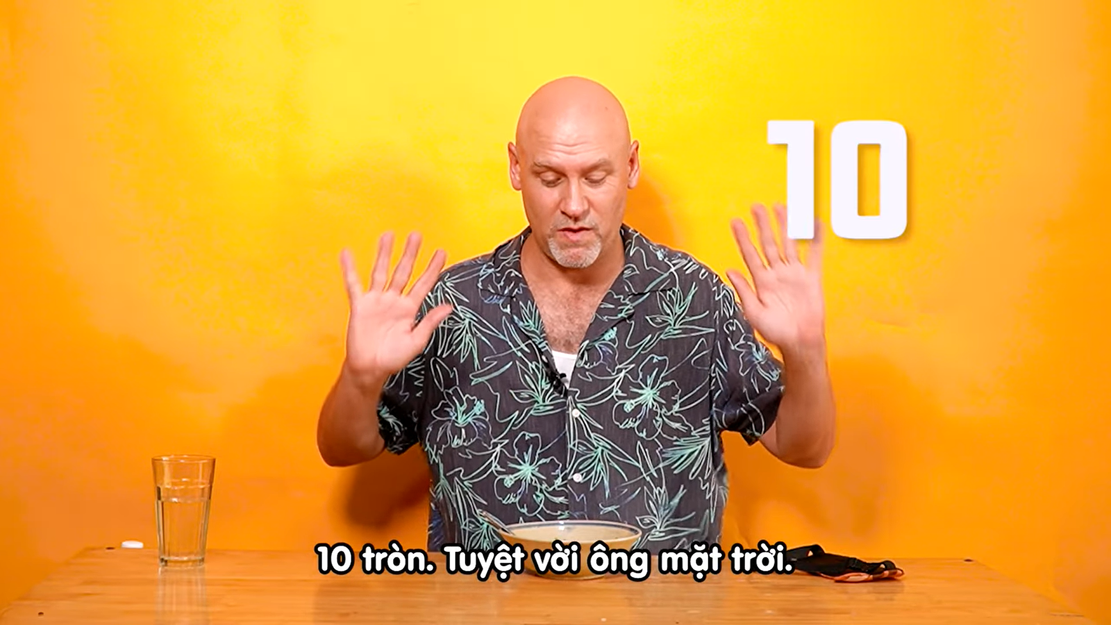 Khách Tây 